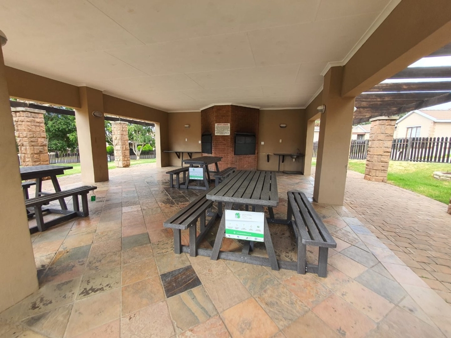 3 Bedroom Property for Sale in Hillside Free State